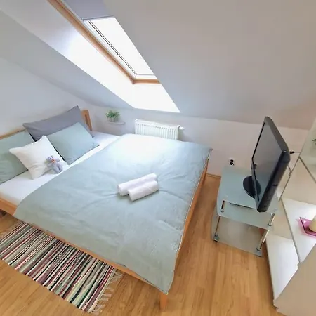 Matilda Old Town With Free 2 Car Parking Košice