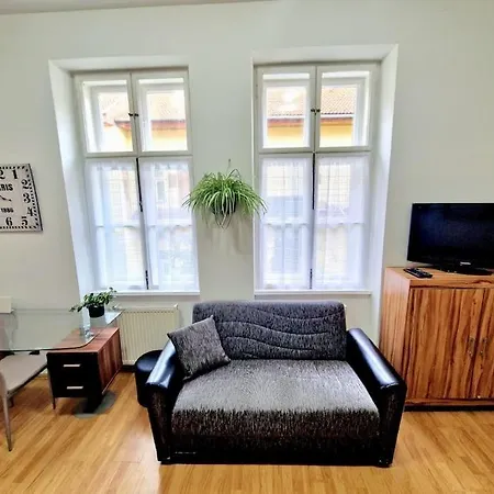 Matilda Old Town With Free 2 Car Parking Kosice